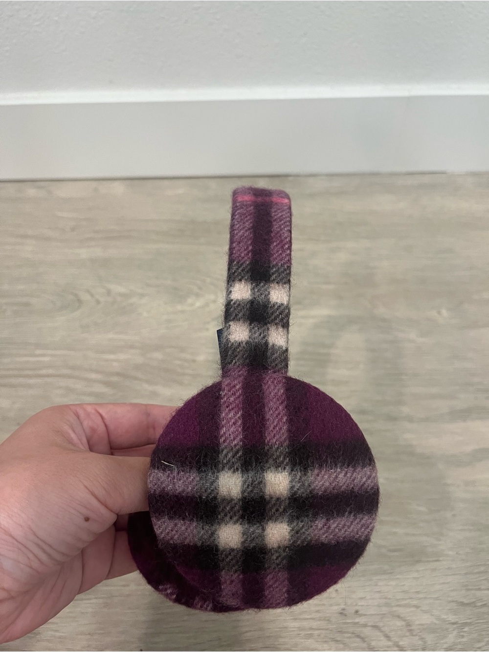 BURBERRY London Purple Plaid Check Cashmere Wool Earmuffs Earmuff One Size - Picture 7 of 7